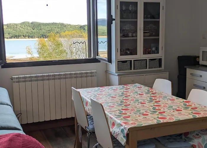 La Casa Del Con Vistas A Montañas Chalet La Puebla De Castro